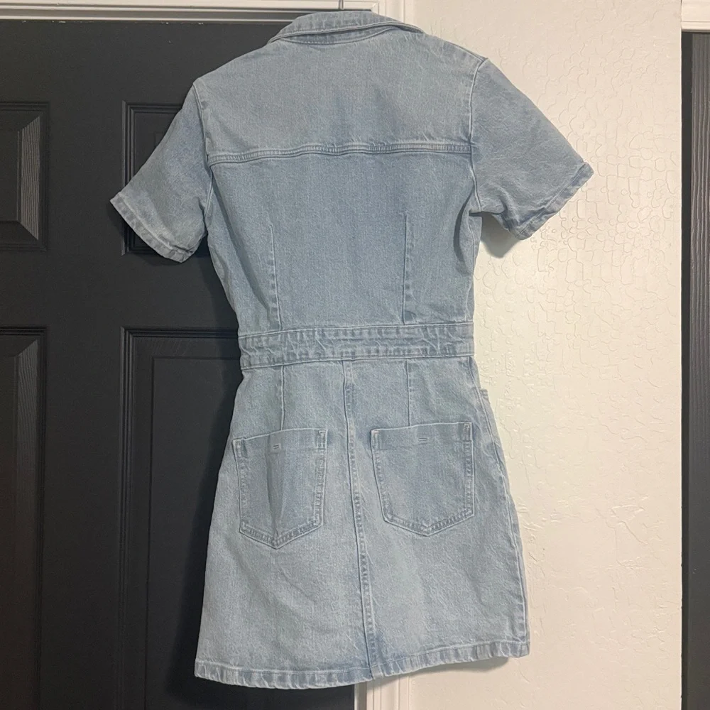 NEW NWT - Zara - mini denim short sleeve dress - small - Picture 4 of 4